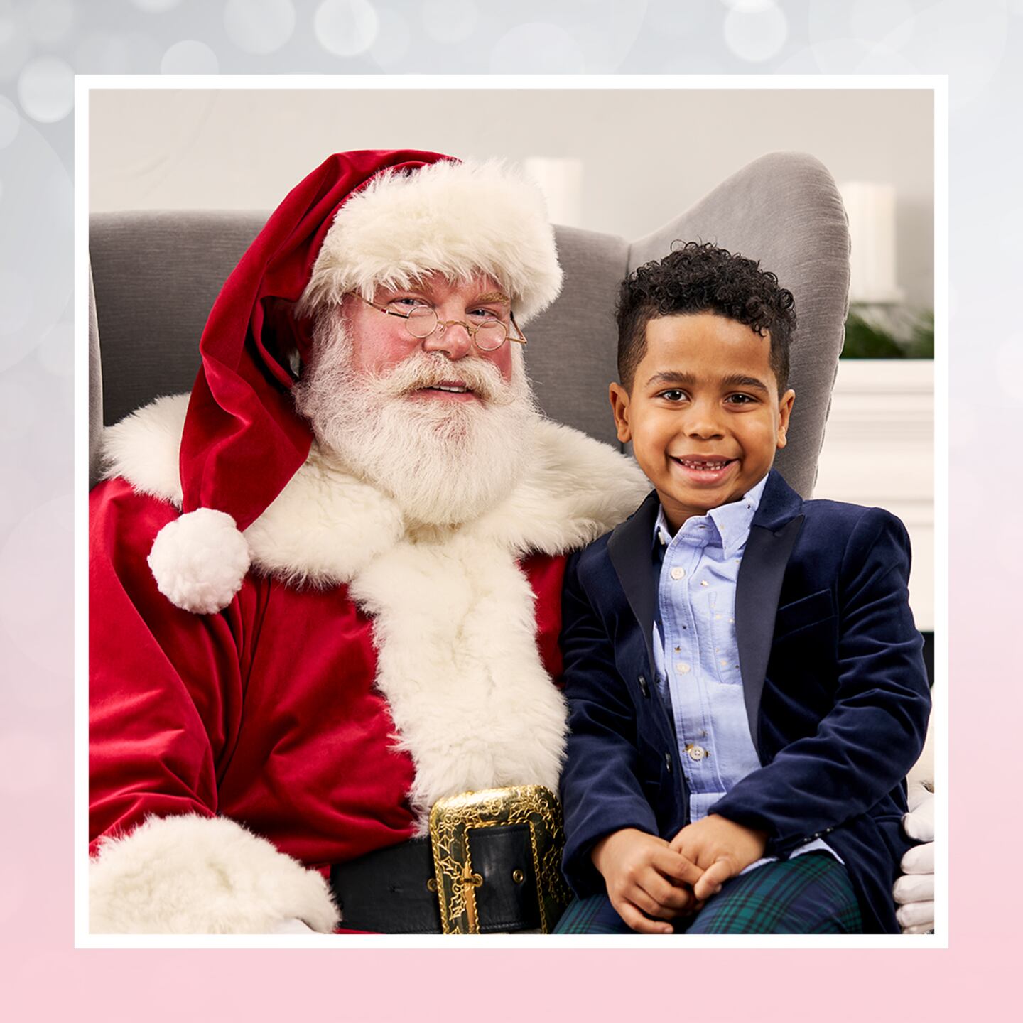 PICTURES WITH SANTA | Fashion Show Mall